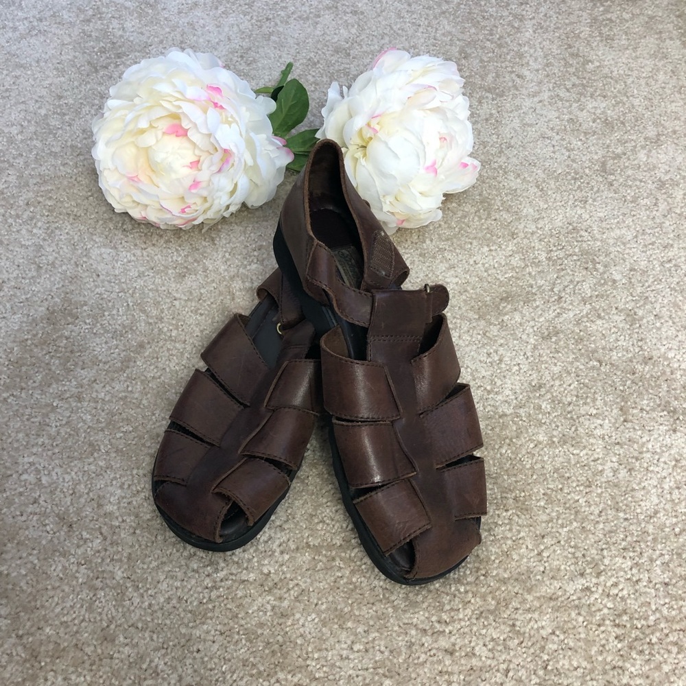 St. John’s bay leather sandals